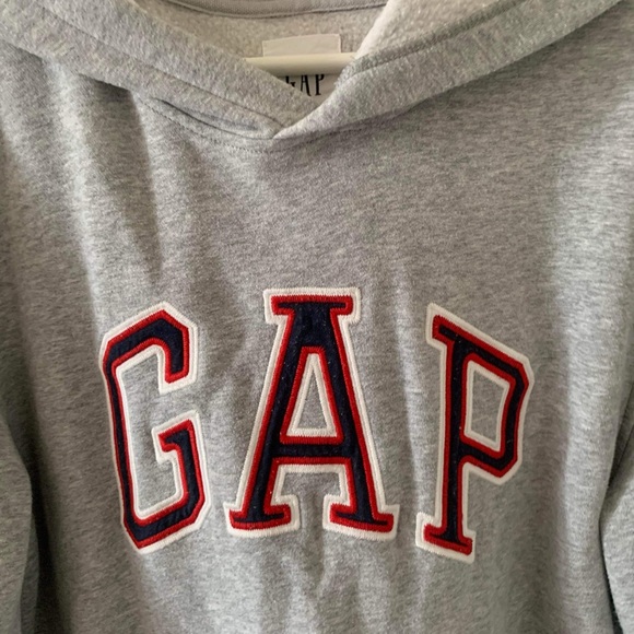 GAP Logo Hoodie - Picture 3 of 5